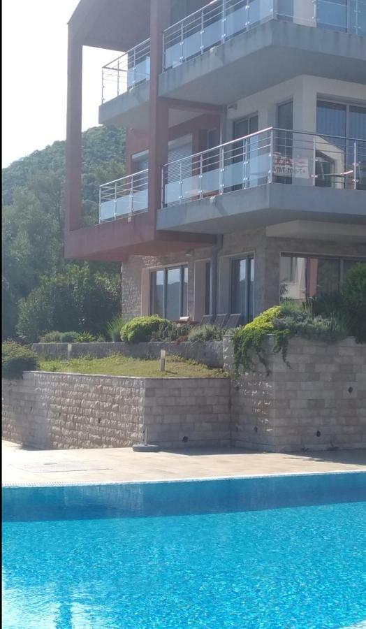 Apartments Acacia Hill Ðenovići Zewnętrze zdjęcie